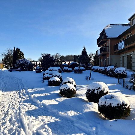 ביסקופייש Hotel Sloneczny Brzeg מראה חיצוני תמונה